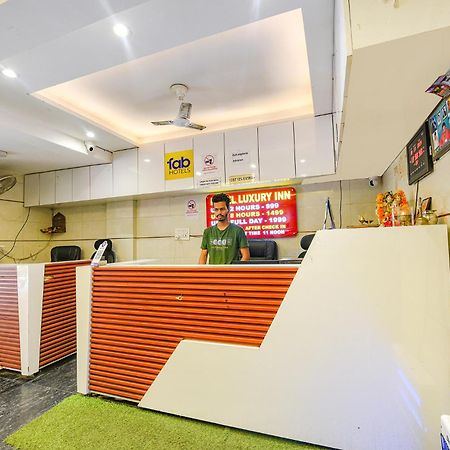 Fabhotel Luxury Inn Near Adarsh Nagar Metro 德里 外观 照片